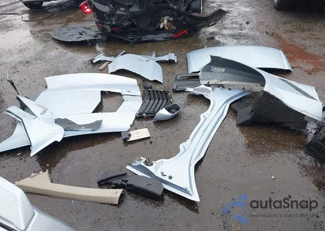 2017 Chevrolet Corvette Stingray из США, поврежденный, VIN 1G1YC2D75H5107680